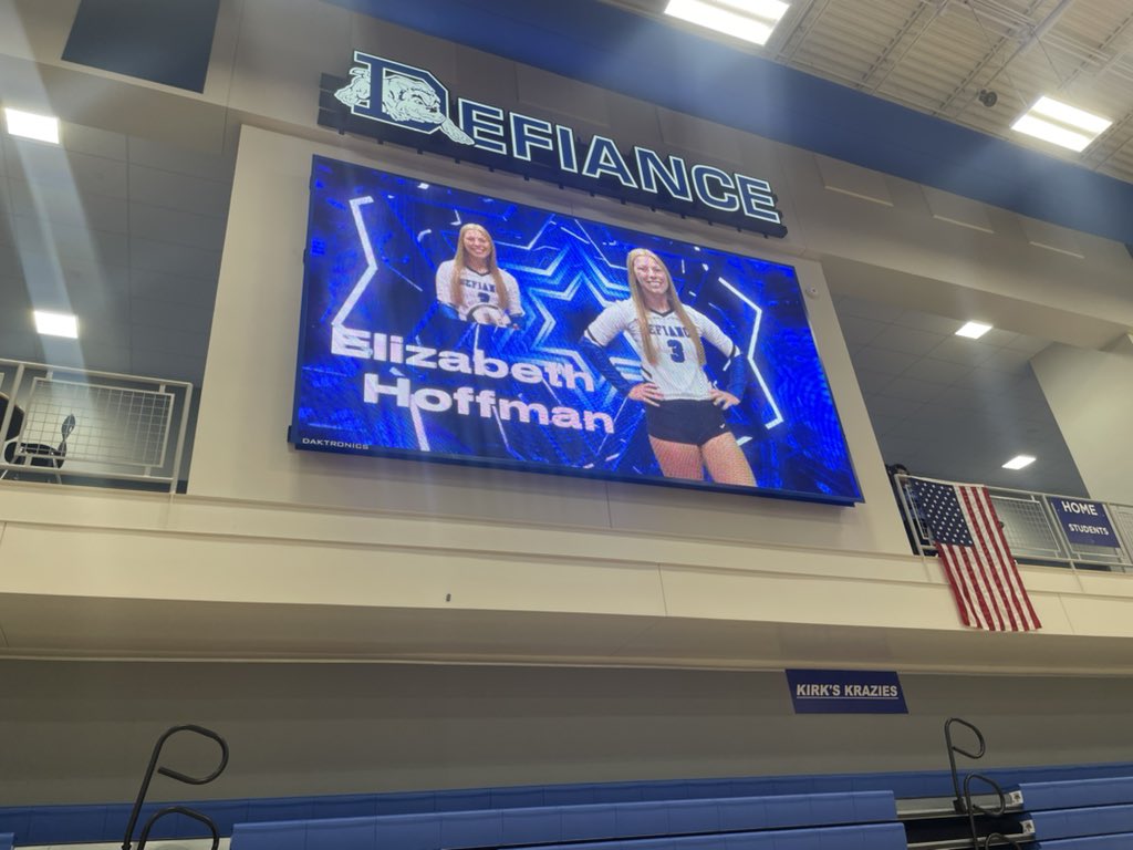 DefianceHS's tweet image. Congratulations to senior Lady Bulldog Elizabeth Hoffman on career dig 1000!