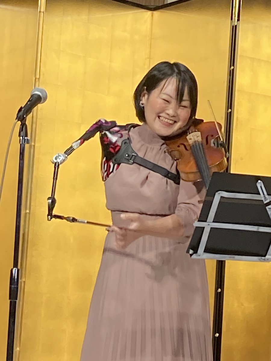 What a memorable violin performance by Paralympian ITO Manami in Tokyo! It epitomised this year’s #AJBCC conference theme: 'Going beyond the disruption - designing a new future'. 🇯🇵 and 🇦🇺 aspire to thrive in adversity.