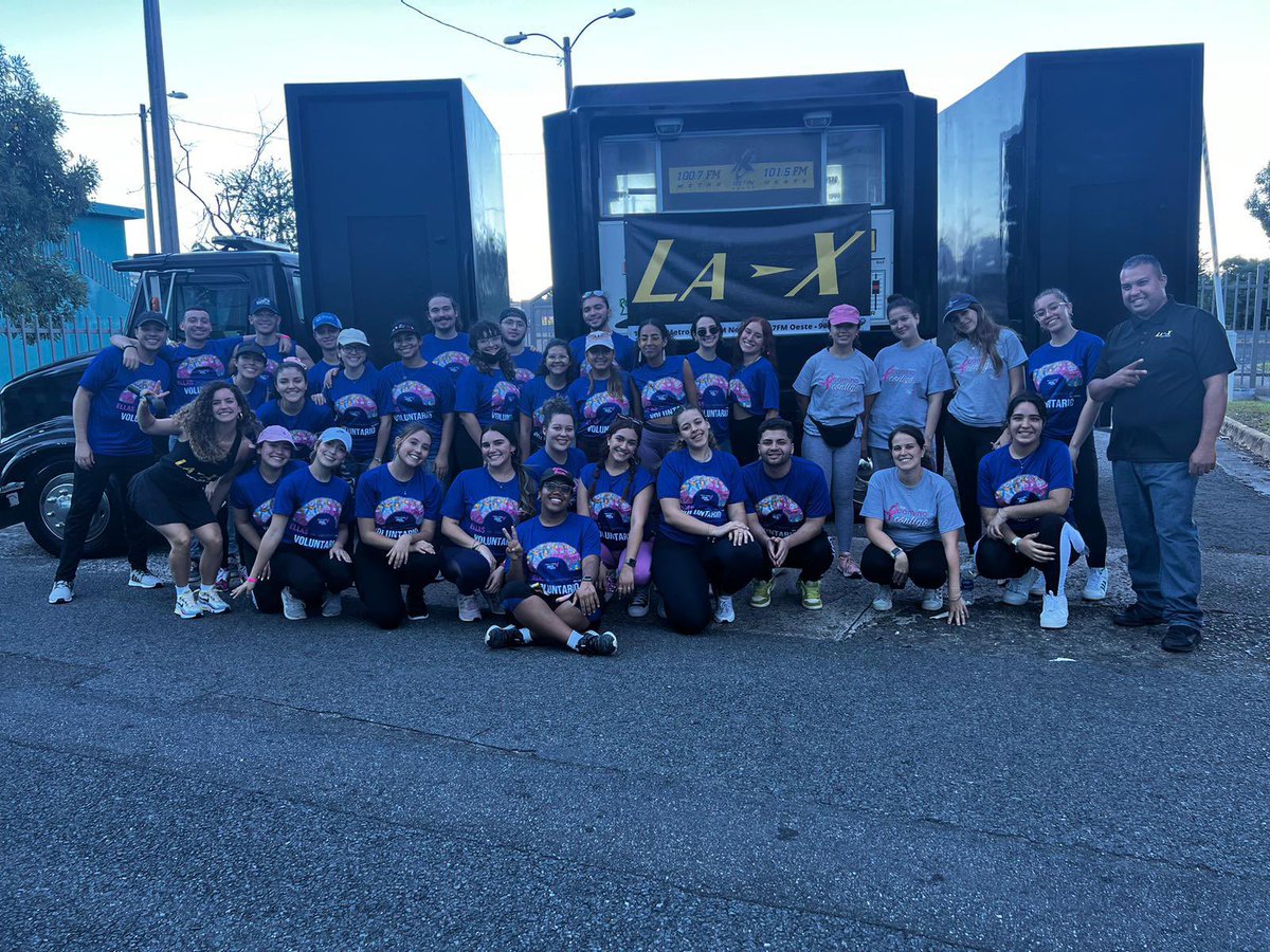 predentales's tweet photo. Saludos pre-dentales!🦷
Gracias a todos los que nos acompañaron en las actividades de la semana pasada! Por aquí les dejamos algunas fotos de la charla ofrecida por el Dr. Jorge Mata y de la actividad “Susan G. Komen, Race for the cure 2022” https://t.co/4LOZF06NkU