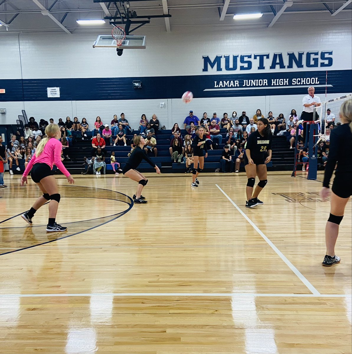Congratulations Briscoe 8B🏐 for earning a spot in the Championship 🚢 game! Beating George 25-10, 25-11. <a href="/BJHGirlsAth/">BJHGirlsAthletics</a> <a href="/BJHAthletics/">Briscoe Athletics</a> <a href="/briscoe_eagles/">Briscoe Junior High</a> <a href="/Foster_vball/">Foster Volleyball</a> <a href="/lcisdathletics/">LCISD ATHLETIC DEPT.</a>