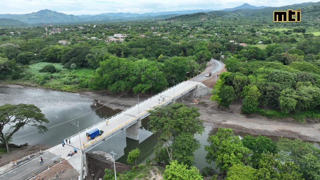 🔊🔊🔊🔊🔊🔊🔊🔊🔊🔊🔊🔊Este Lunes 10 de Octubre, nuestro Gobierno de Reconciliación y Unidad Nacional, a través del MTI, dió por inaugurando el bello Puente Teustepe, de 92 metros de longitud, en el Departamento de Boaco. #2022PuebloVictorioso #Nicaragua ❌2️⃣ ✌️❤️🖤