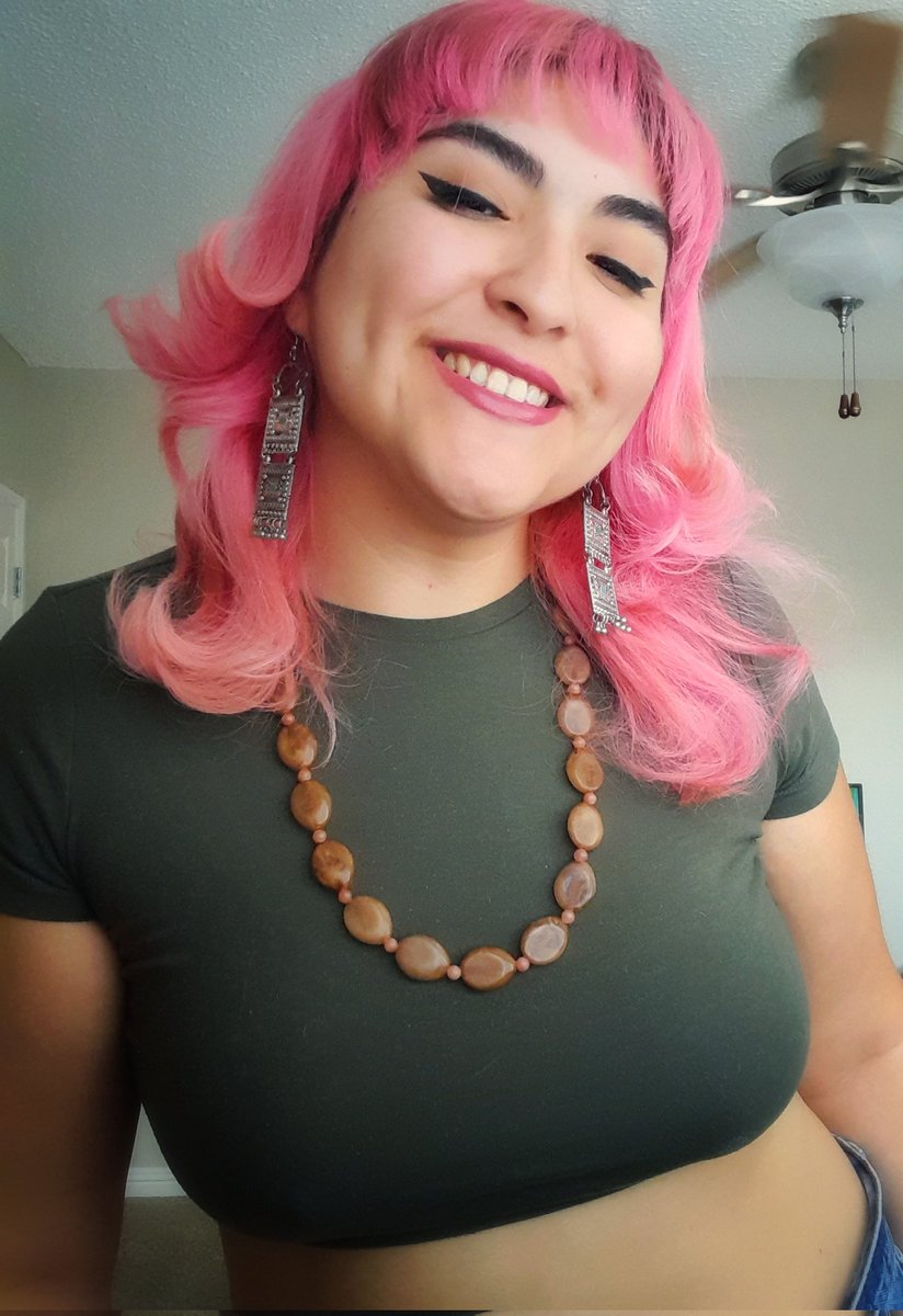 MadameGutterfly's tweet photo. #MVContest @ManyVids https://t.co/WY23uZqLQP