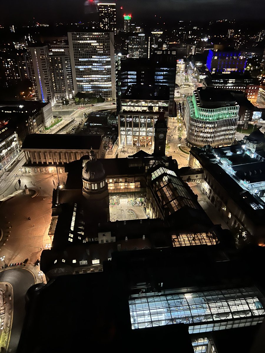 TIMjohnANDREWS's tweet photo. What a view. You look stunning #Birmingham #Orelle @103ColmoreRow https://t.co/UplvSNqHLV
