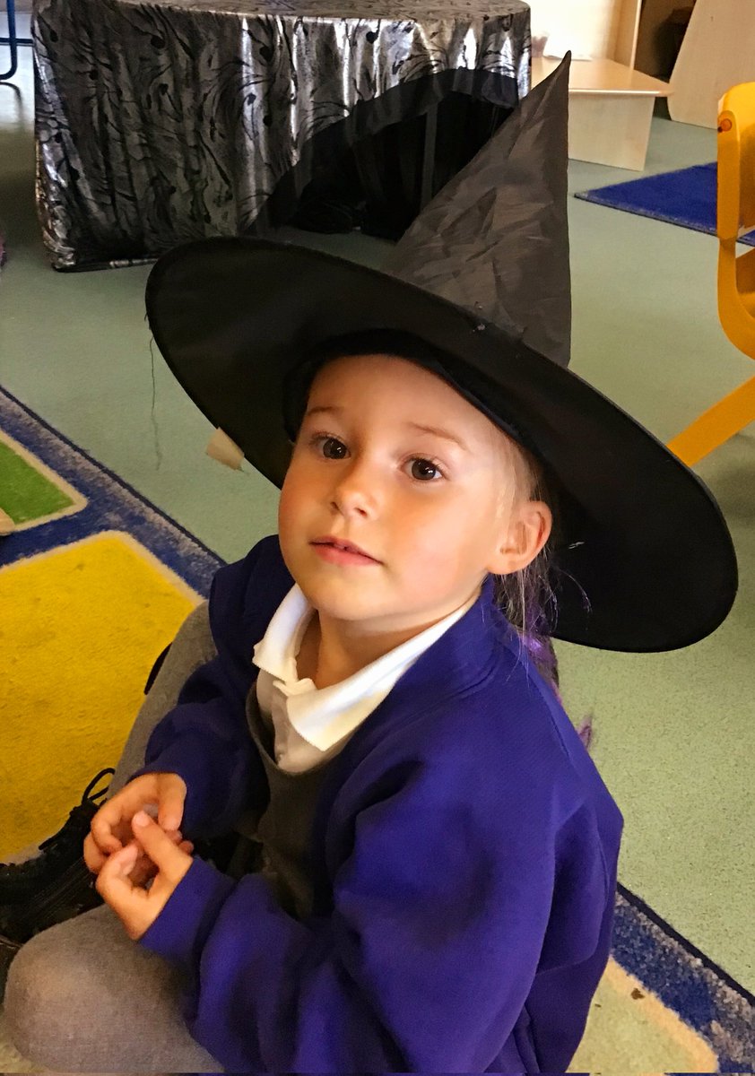 DeltaStrand's tweet photo. HMS Wizard have been practicing their spells.....Abracadabra!๐
All the children have been Wonderful Witches, they love turning Miss Nicholls and Mrs Probert into Frogs!๐ธ
@DeltaStrand #MegAndMog๐งโโ๏ธ๐ท
#DeltaStrandReading #LoveToRead https://t.co/5mALtazwMZ