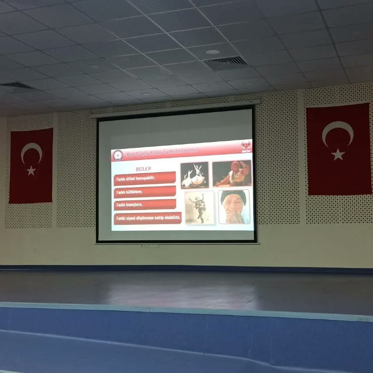 caml_e's tweet photo. "Gençlik ve Güvenli Gelecek Projesi" kapsamında, lise öğrencilerimiz, Ankara İl Emniyet Müdürlüğü Terörle Mücadele Şube Müdürlüğü tarafından düzenlenen konferansla bilgilendirildi.
@tcmeb
@MemAnkara
@Harunfatsa https://t.co/D8O18oxEZz