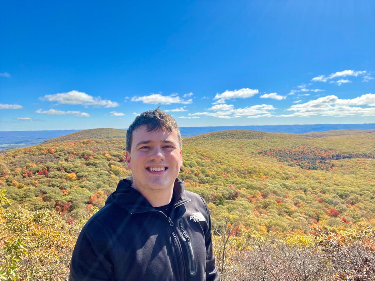 PrestonCooper93's tweet photo. Connecticut, Rhode Island, and Massachusetts this long weekend. #highpointing https://t.co/vMttlHqwl3