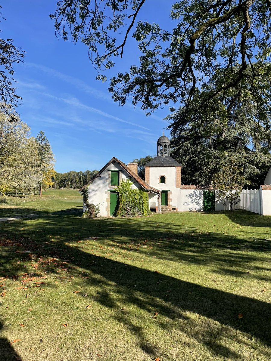 gazzachef's tweet photo. Took a stroll around the course today. @Jonny__stubbs92 has The Condor looking beautiful. Weather still fabulous for the time of year #privatecourse #chateau #TheCondor https://t.co/Zby95gKEHt