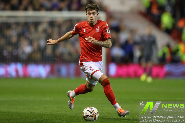 news_images_uk's tweet photo. Neco Williams #7 of Nottingham Forest in action during the Premier League match Nottingham Forest vs Aston Villa at City Groun …
@NFFC #NFFC
@AVFCOfficial #AVFC #AVAWAT
#premierleague #PL #EPL
@gevans_photo
Sales - pictures@newsimages.co.uk https://t.co/DDssGdXEPN