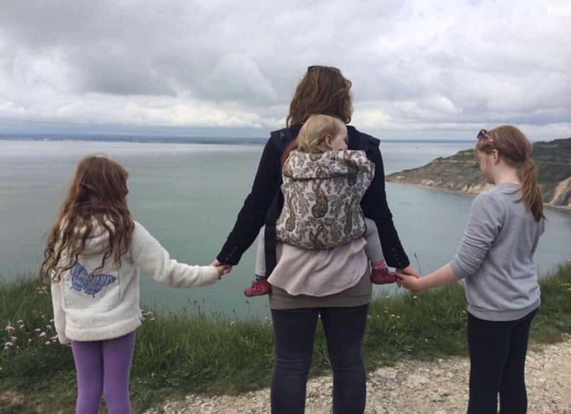 Integrababy's tweet image. Hi twitter! We haven’t posted in 4 and a half years! 
Who is still here for the integra love? It’s time to reignite our twitter account ♾
#wearallthebabies #integrababy #mamaownedbusiness #solidarity #letsdothis