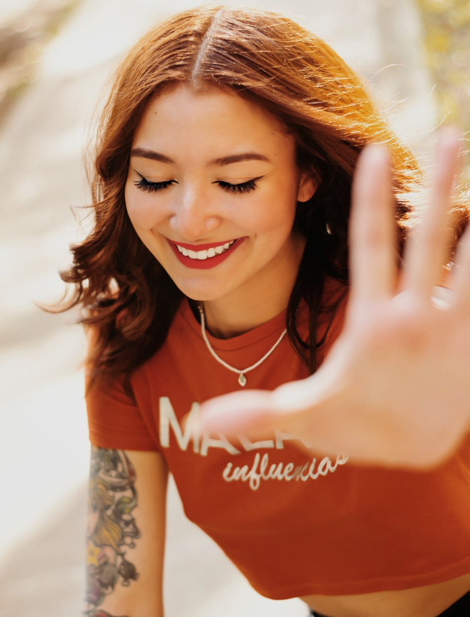 Roxy2021_'s tweet photo. 🧡💛☺️😉Vote for @Roxy2021_ in the MV Contest Sexy Smile Contest 🧡💛☺️😉
@manyvids #MVContest
https://t.co/YtT8N5LQz4
#manyvids #manyvidslatino #Webcammers #livenow #fetish #mvgirl #mvstar #fetish #contentcreation #LatinasCalientes #hot #chatmanyvids https://t.co/qKHLDO0Y8H