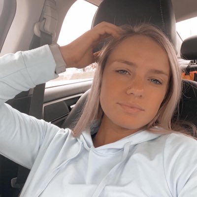 madison14miller's tweet photo. #NewProfilePic https://t.co/3JbV5ThSXT