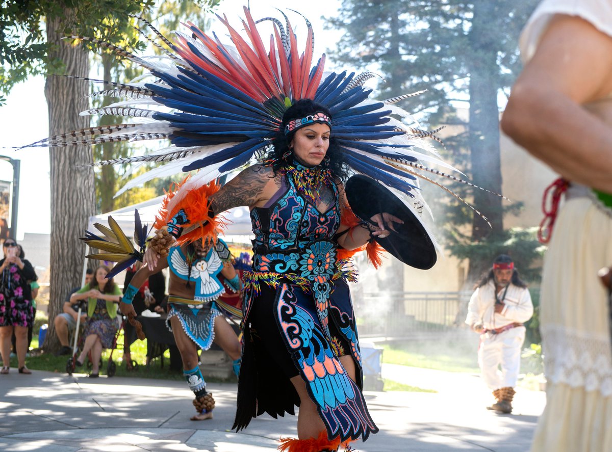 stocktongreen's tweet image. In Stockton, we recognize &amp;amp; honor #Miwok &amp;amp; #Yokuts the Indigenous communities who have lived here for thousands of years. 
Photos by Cliff Otto from #IndigenousPeoplesDay2022 at @SJDeltaCollege.
#stocktongreen #community