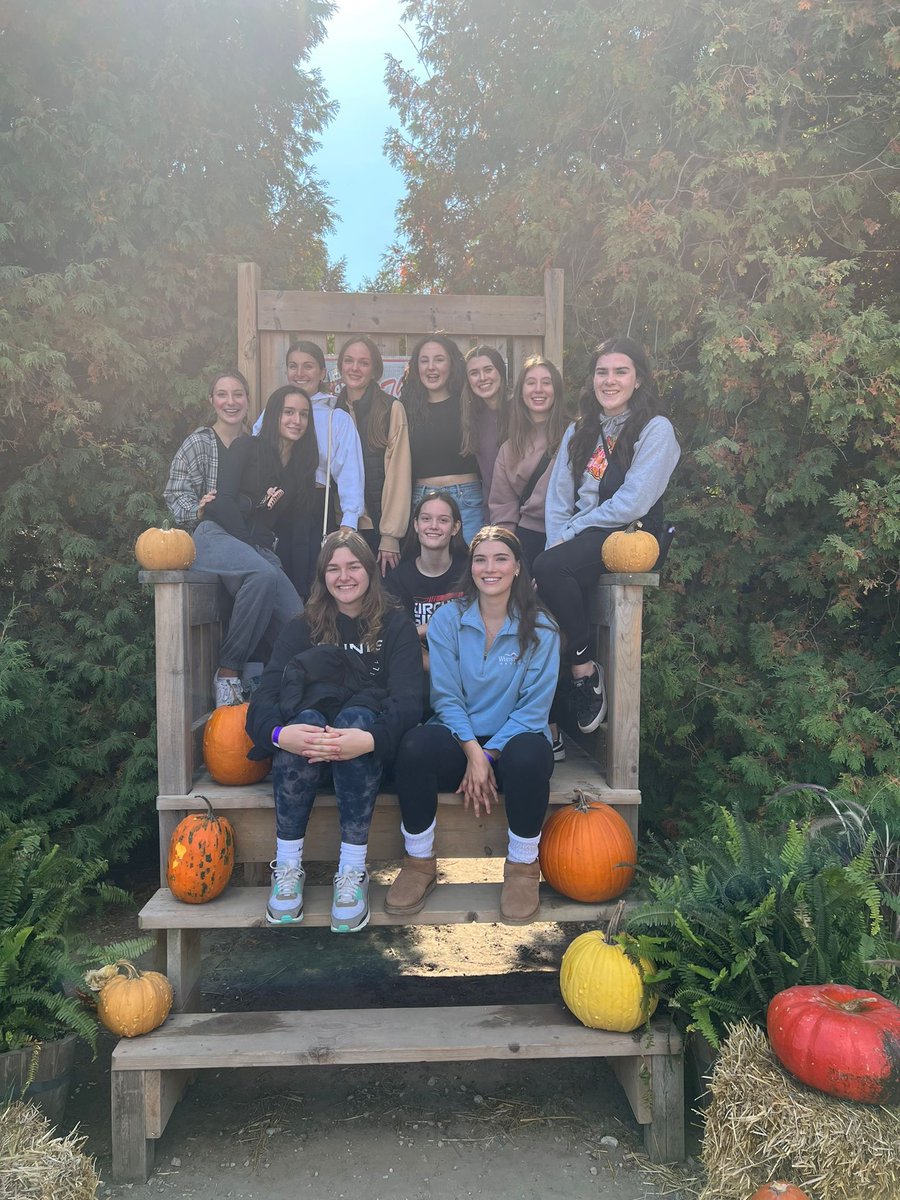 … we had SO much fun today during our team bonding time at Thiessen’s! Happy Thanksgiving from our family to yours! 🏀🦃🍂🎃. <a href="/juelleague/">JUEL</a>