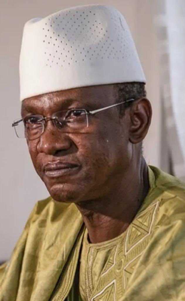 sambitoure's tweet photo. Info utile : le Premier ministre Dr Choguel Kokalla Maïga se rétablit progressivement avec les bénédictions de tous les patriotes. Priez pour son très prochain retour https://t.co/padY79MG6Q