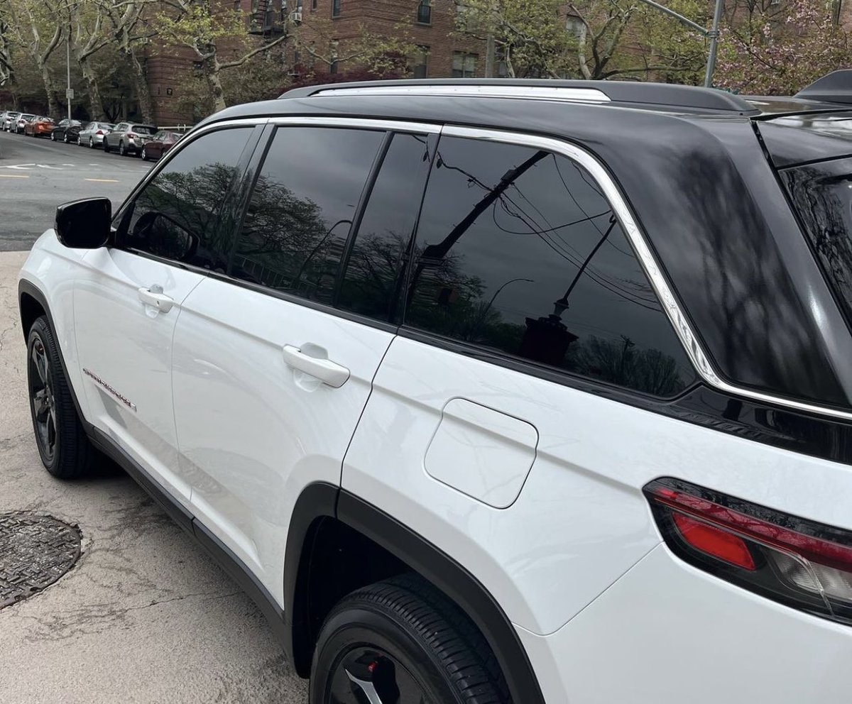 MetaVinylCustoms tweet media