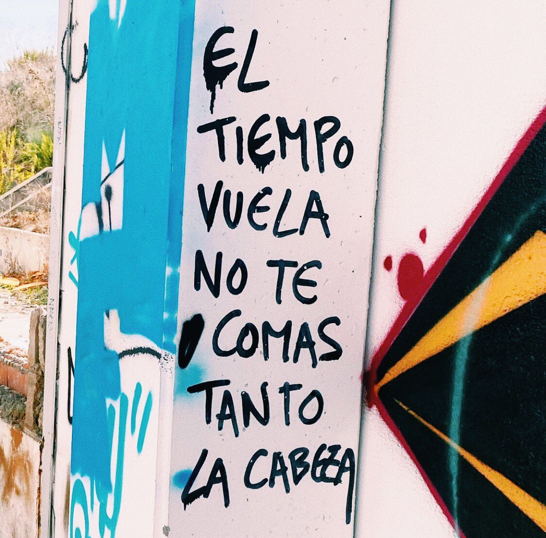 A través del tiempo tweet media