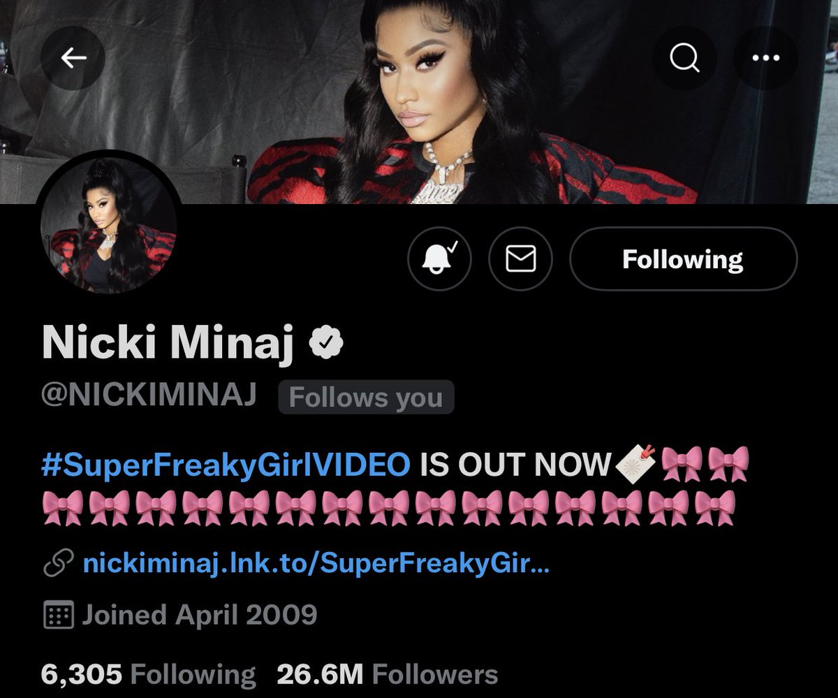 nickisoicy's tweet photo. OMG NICKI FOLLOWED ME 😭😭😭😭😭😭😭😭ily so much https://t.co/6cTyZDq4kN