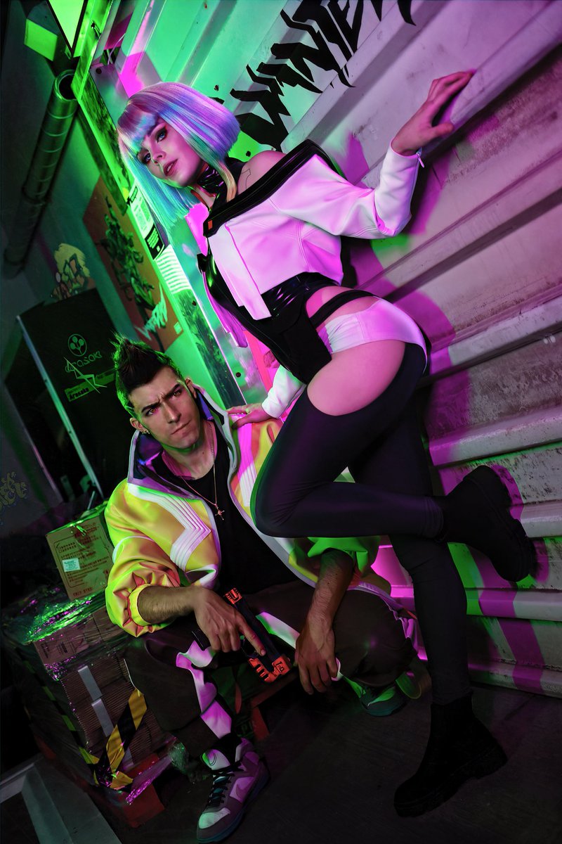 Lucy &amp; David ✨💜 with <a href="/YugoroForge/">Yugoro</a>  &amp; <a href="/edgerunners/">Cyberpunk: Edgerunners</a> &amp; <a href="/Stylouz_Cosplay/">Stylouz Cosplay</a>  picture made by Totenpf ! #edgerunners #davidmartinez