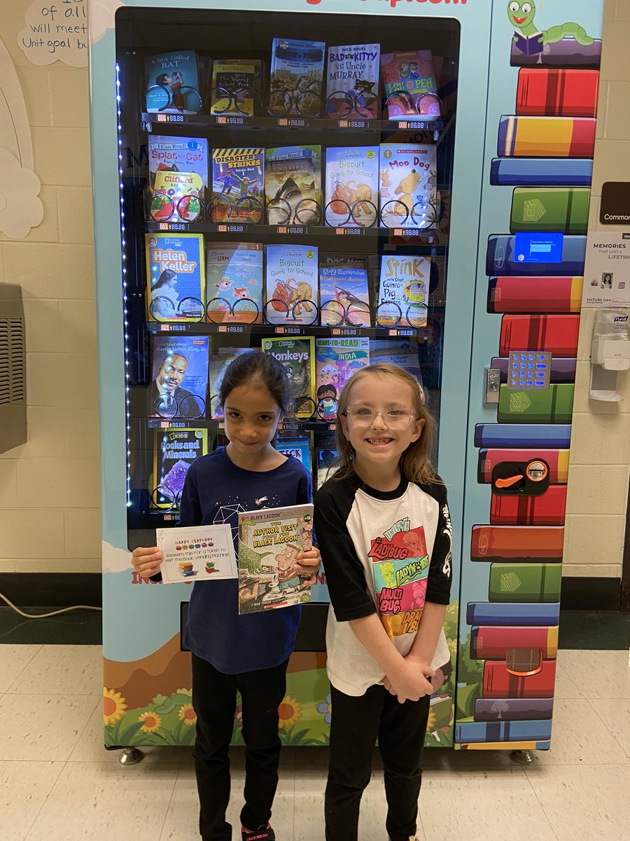 Birthday book at the vending machine!!