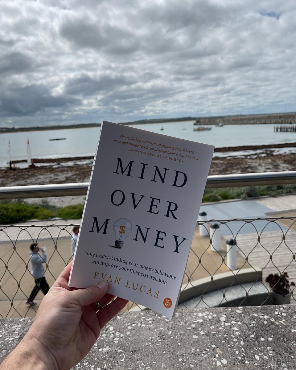 EvanLucas_AU's tweet photo. How it started. How it’s gone. Today Mind over Money hits all good books stores!!! Thank you to everyone that has helped make this a reality. Total stoked it’s here! @MajorStreetPub #ausbiz #personalfinance .@booktopia https://t.co/DeiskODlJD