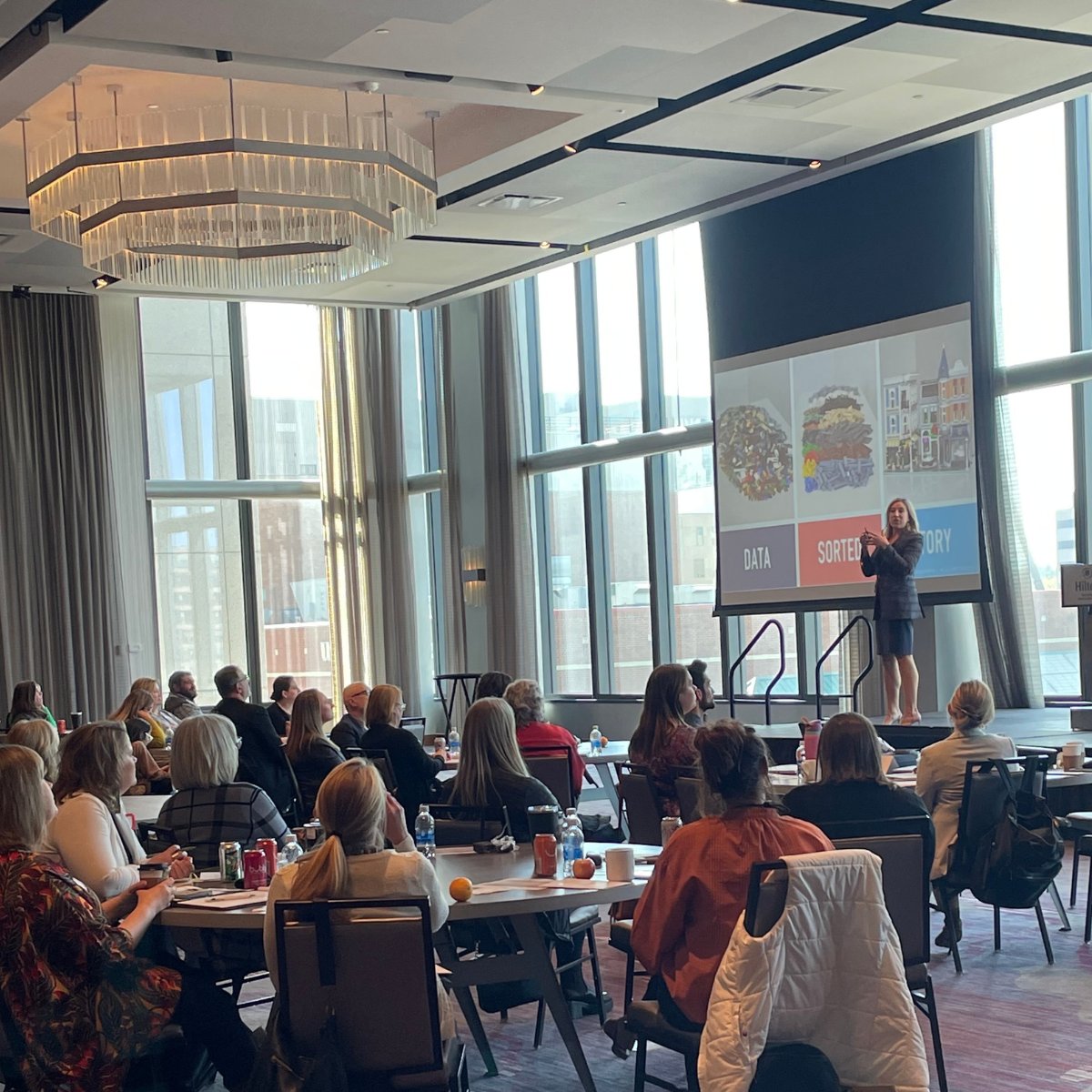 Kristi Piehl tweet media