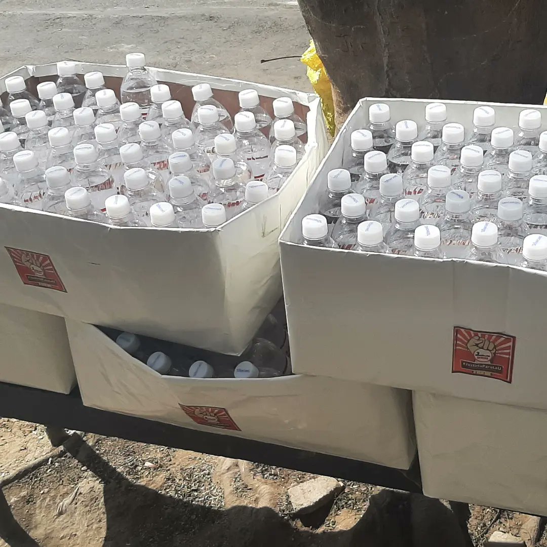 Gracias a nuestros hermanos de <a href="/justiciaparalau/">#JusticiaParaLaU</a> auspiciadores oficiales con la hidratación que nos hizo correr con GARRA a mas de 100 Crema rUnners en el trote por el 2do Aniversario.
Gracias <a href="/justiciaparalau/">#JusticiaParaLaU</a>
