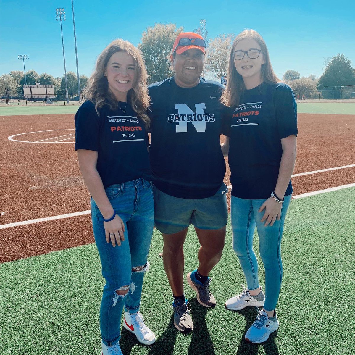 sarah kate tweet media