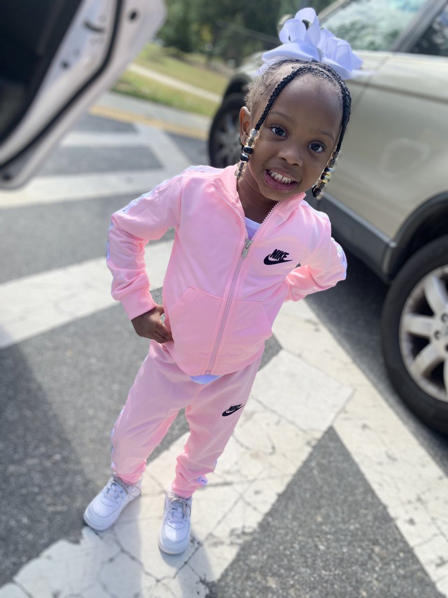 dessnrya's tweet photo. Pretty in Pink 🫶🏽💞🌸 https://t.co/D8Oi47zcBG