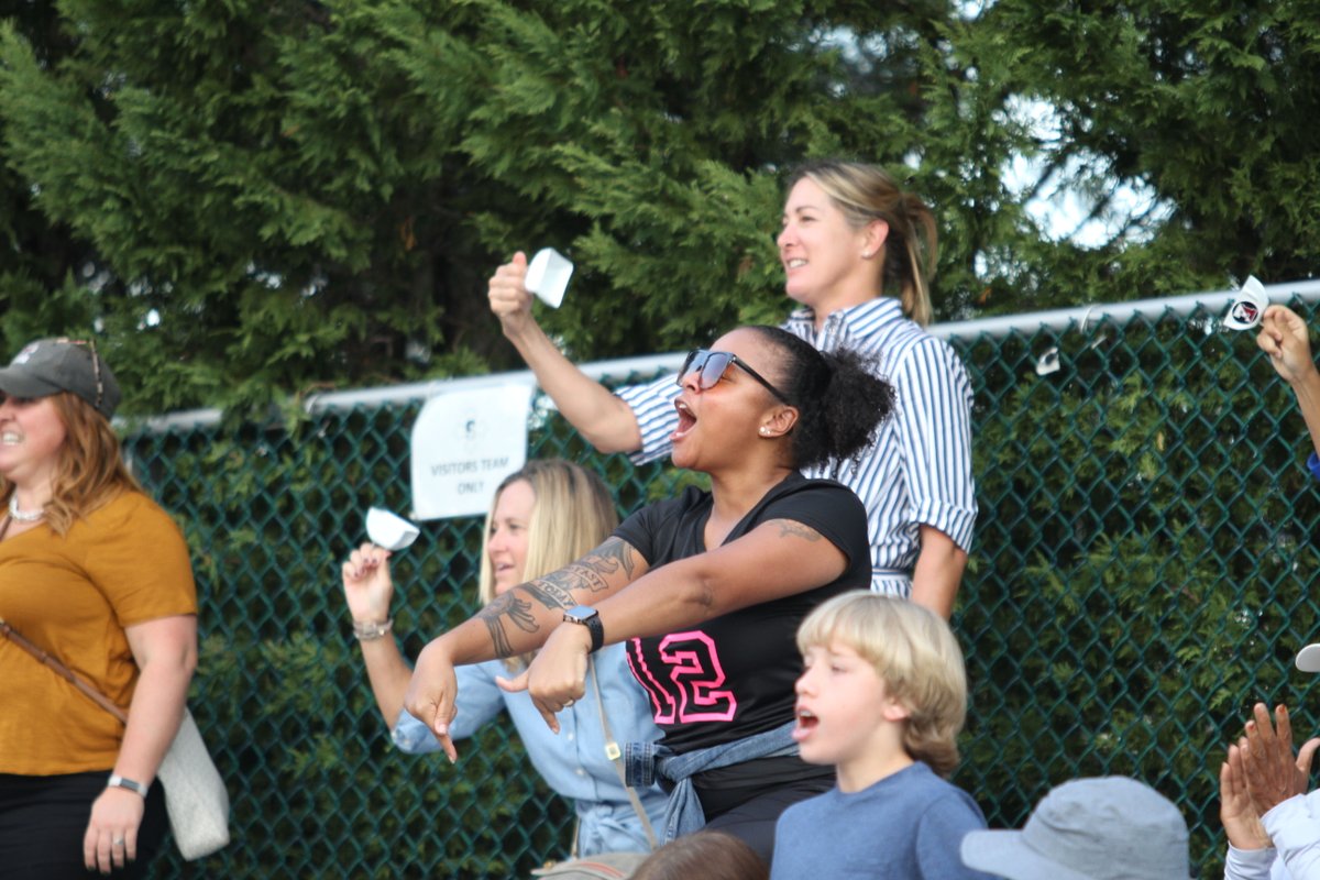 EpiscopalHS's tweet photo. We enjoyed seeing our EHS families at Fall Family Weekend! From arts to robotics, our families and students were able to enjoy a full weekend of activities at The High School. Check out the Fall Family Weekend Flickr album at the link in our bio. #FallFamilyWeekend #EHS https://t.co/SK5xVxxbKK