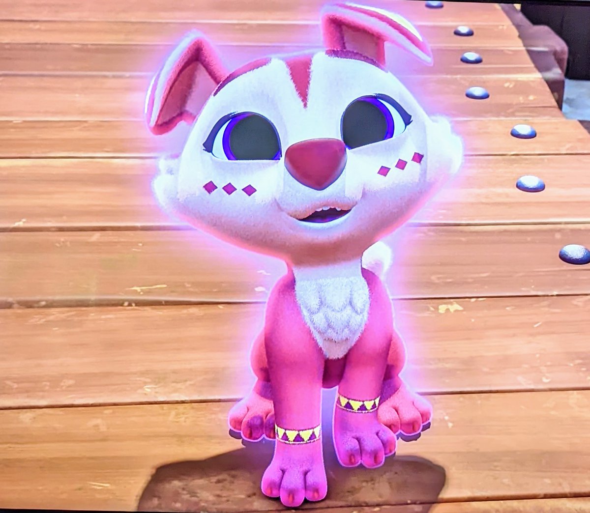 gkbowes's tweet photo. Sunka is here and she's PINK!!!! My favourite colour! She's so cute!!! Fantastic writing @LucasBrownEyes! #cuzzin #spiritrangers https://t.co/n37COMDZNm