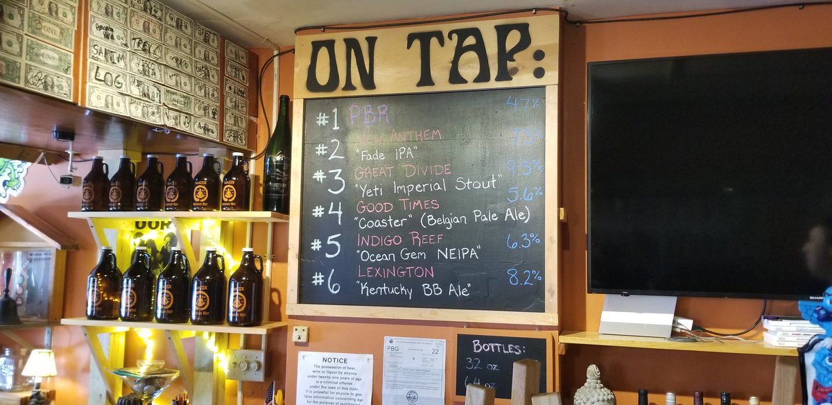 DeathMetalHero's tweet photo. Havin a pint at the Zen Den with the beautiful @Flying__Feline
Yeti Imperial Stout and a Kentucky Bourbon Barrel Ale
#CommenceYaJealousy https://t.co/cJxwU9ckj9