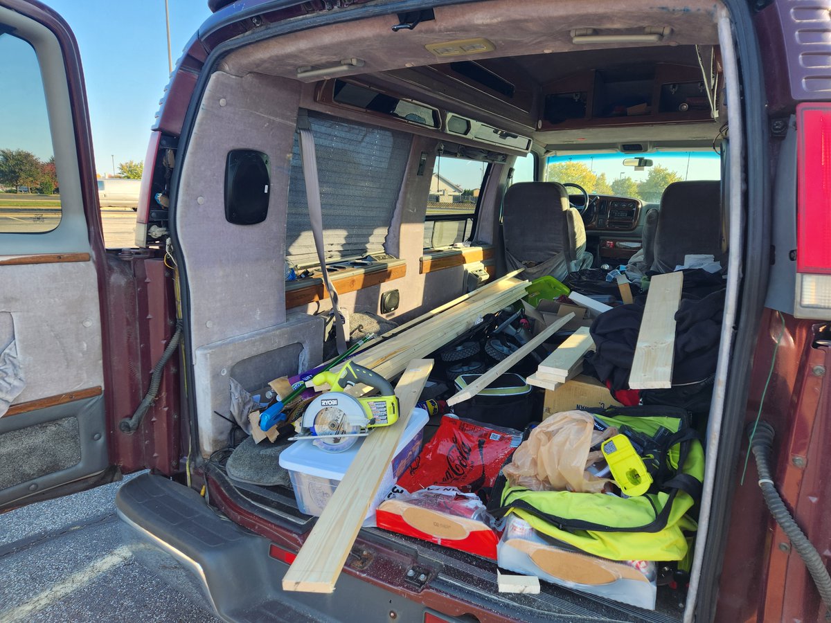 One of the perks of the new day job is more time off which means more time for magic. Today I worked on the new set for my show. Yes I said set! Can't wait for everyone to see it in Columbus on Nov. 12th. Tickets available at bit.ly/magicallyordin… #magic #columbusohio #diy