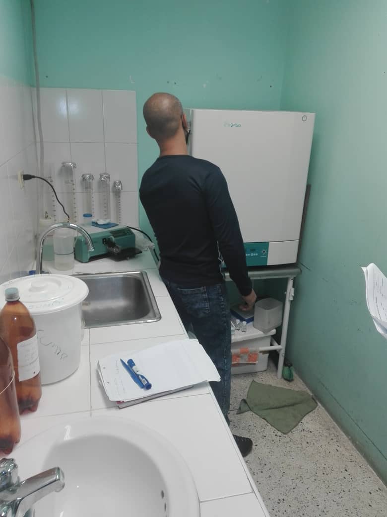 CDI Los Olivos comenzo la entrega al nuevo Administrador que asumira la tarea.
#CubaViveEnSuHistoria #FuerzaCuba #FuerzaPinar #CubaEsAmor #CubaPorLaSalud #CubaPorLaVida <a href="/cubacooperaven/">Brigada Médica Cubana en Venezuela</a>