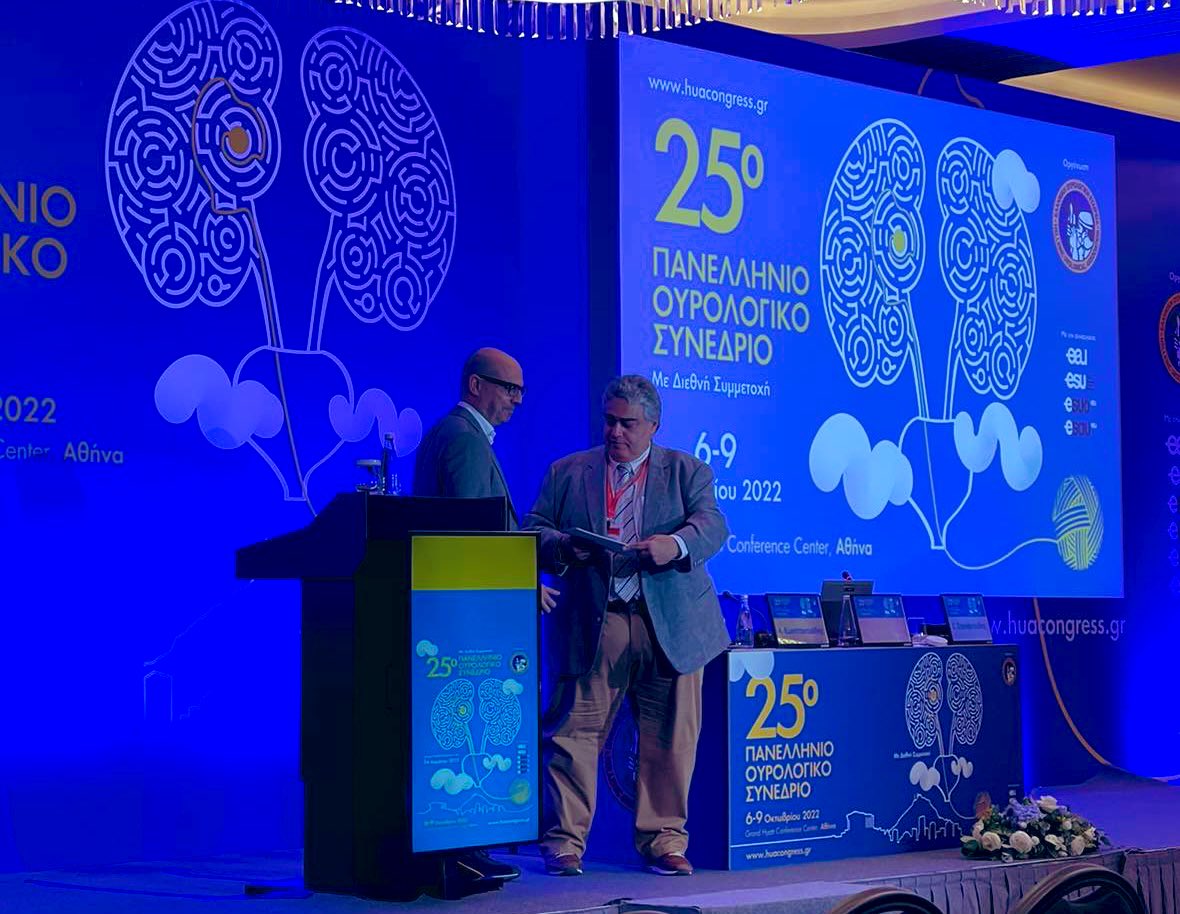 sountp's tweet photo. On behalf of my colleagues I feel honored and thankful to the Hellenic Urological Association as our meta-analysis on the oncological safety of concomitant #turbt and #turp received the award for best oral presentation🥇 at the 25th Panhellenic Urological Congress.#huanet https://t.co/vK9TibcTlm