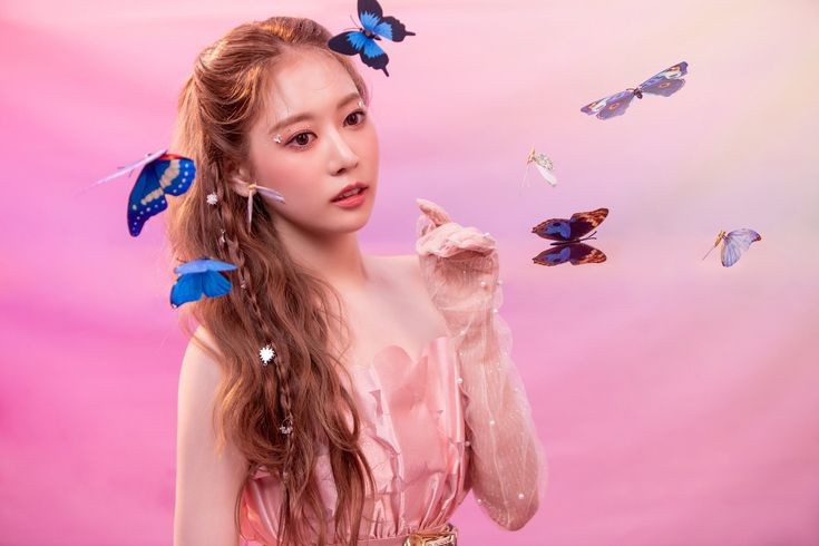 kborabr's tweet photo. [📰 10.10.22] “GIRL’S REVERSE” é um reality de sobrevivência da Kakao Entertainment com o objetivo de formar um girl group virtual.

#BORA, do Cherry Bullet, está participando como Jipsunhui/Jipssunhi.

A votação começará dia 24 de outubro.

#보라 #CherryBullet #GirlsReverse https://t.co/j5nKG3YVXl