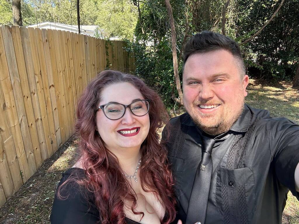 faerytalewings's tweet photo. Life update: Got Married! ❤️💙💍 #mawwiage #mawwiageiswhatbwingsustogevatoday https://t.co/QA6h0VKGBr https://t.co/Scjg6fwUs2