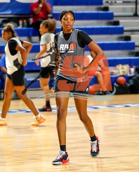 SAthletesLBB's tweet photo. 😴 #SleeperSpotlight 😴
#Colonial HS (FL) 2024 F Jasmynne Gibson (@GibsonJasmynne) at Show-N-Prove
@RBA_events
@EssenceGirlsBB
@InsiderExposure
📸 @ThaRealSleep https://t.co/d9RUv11K3a