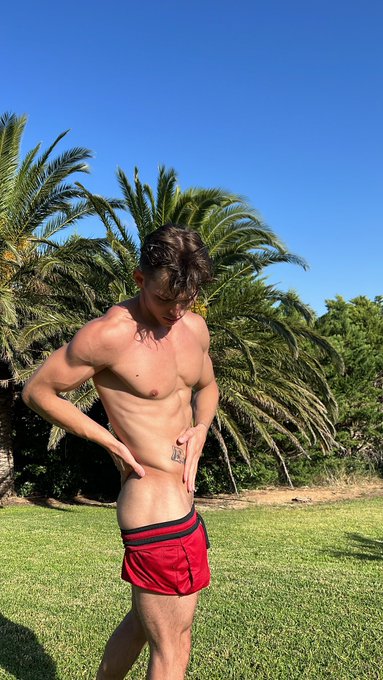 For a great mood😜 https://t.co/UAywoWTjUN https://t.co/LmvTgzRTSB<a href="/tag/mvsales"class="tags"><span>#mvsales</span></a>