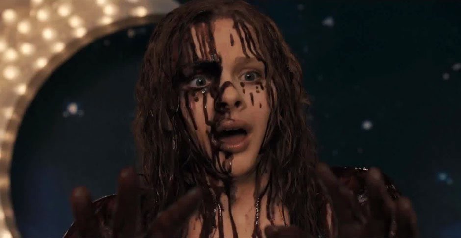 OffLolevz's tweet photo. @ChloeGMoretz deserves it🫡 https://t.co/yPaiU2zWFa