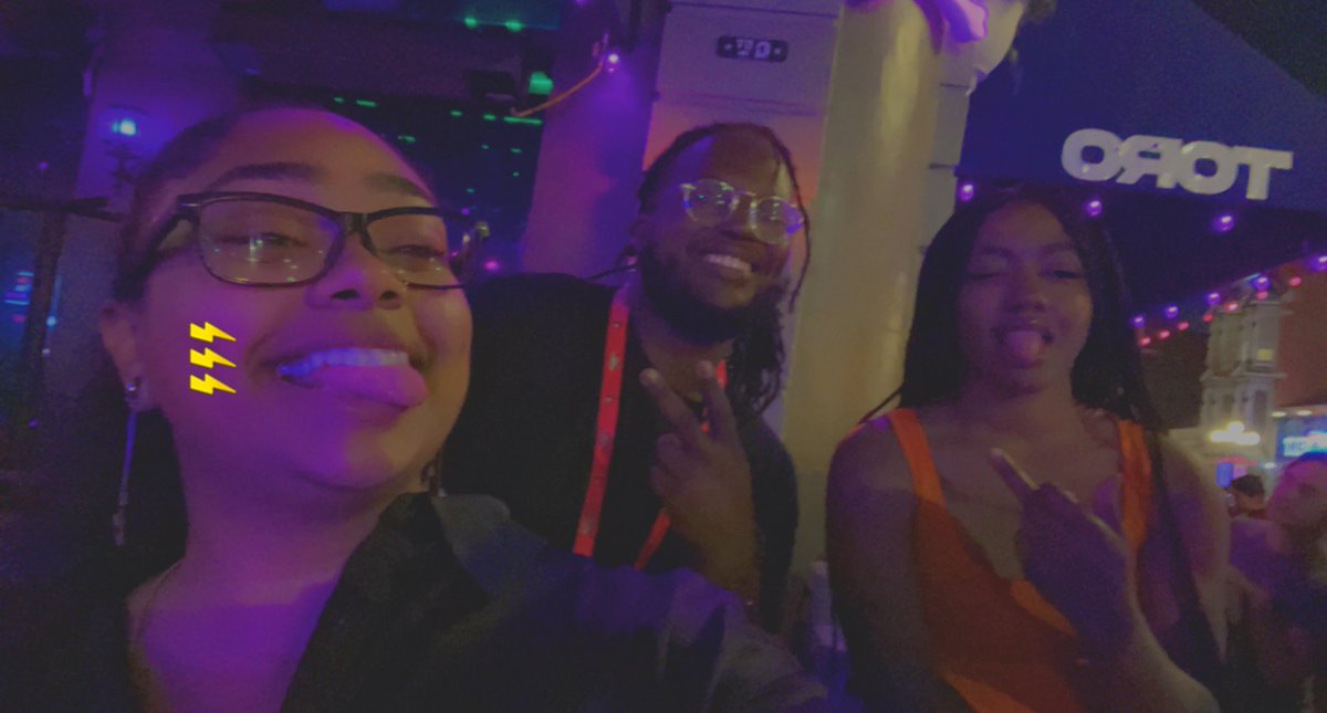 BunnyB00B00's tweet photo. @StreamerBlack @locdnloadedgame @blerdgirl_ @bsc_rio @PzoPlays @trepoint0 @tony_turnpike @Mello__Rello https://t.co/Zuqhnc2eUm