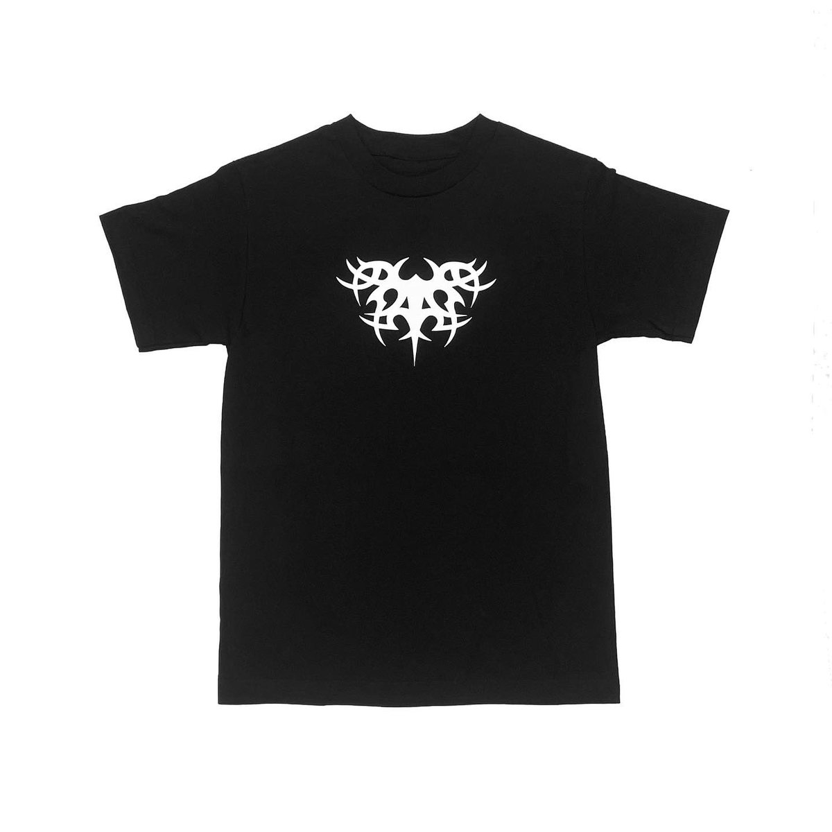 Misconc3ptions's tweet photo. “𝕲𝖚𝖆𝖗𝖉𝖊𝖉 𝕳𝖊𝖆𝖗𝖙” tees from last week’s drop https://t.co/ZWroEi31Ll