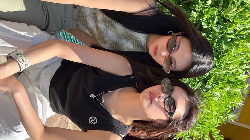 ㅤㅤㅤ𓍯 𝘪 𝘸𝘢𝘯𝘯𝘢 𝘣𝘦 𝙙𝙚𝙛𝙞𝙣𝙚𝙙 𝘣𝘺
ㅤㅤㅤ     𝘵𝘩𝘦 𝘵𝘩𝘪𝘯𝘨𝘴 𝘵𝘩𝘢𝘵 𝘪 𝙡𝙤𝙫𝙚 ♥︎