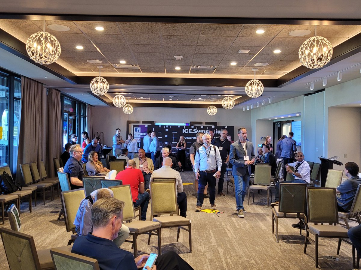 _fonta's tweet photo. Primer evento del día en la #G2E2022: ICE Symposium & Reception powered by Ampersand ⛳️😀
@EwaBakun
#workingandhavingfun #GlobalGamingExpo #MediaPartner https://t.co/T8TMiwRW94