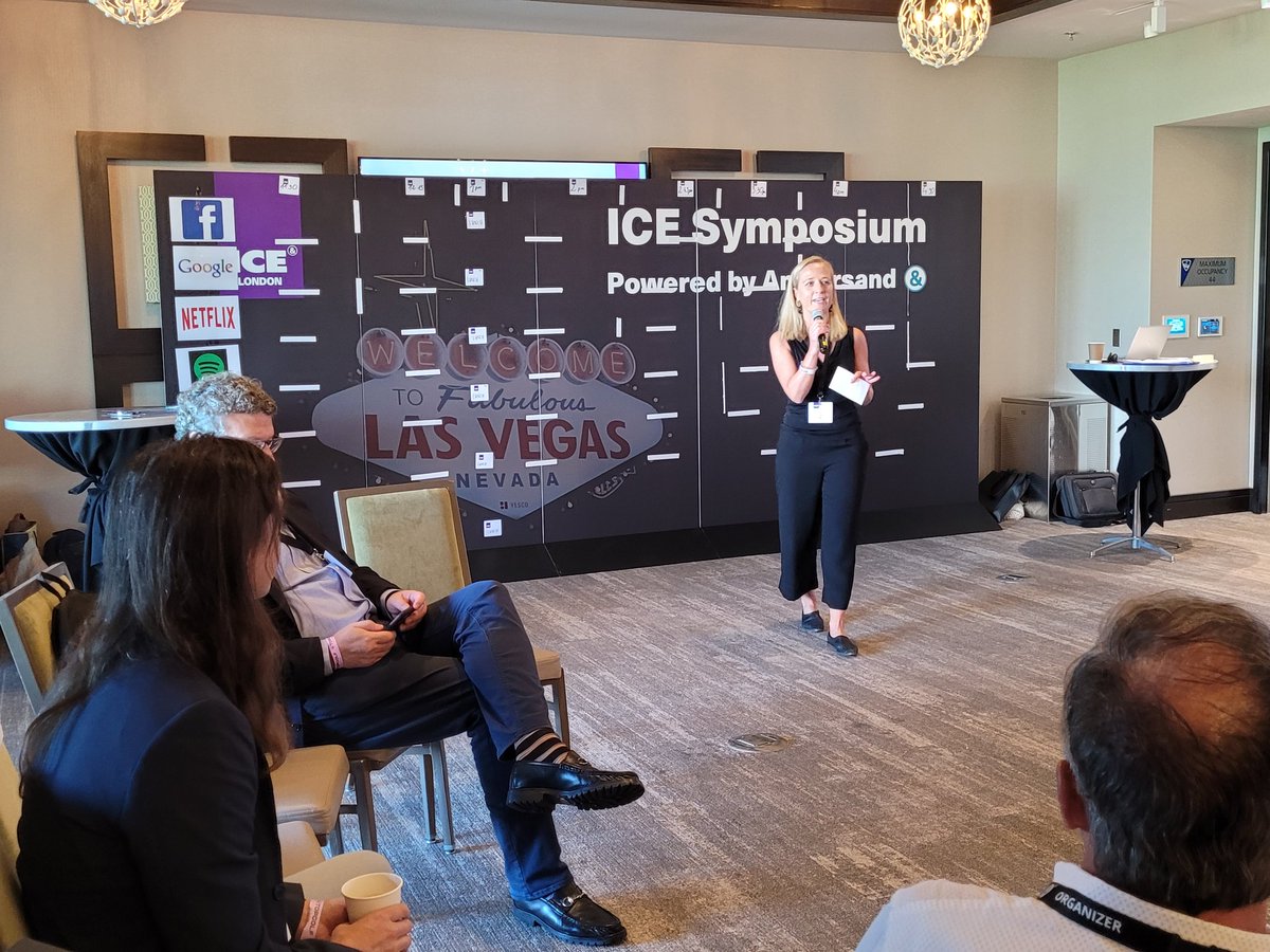 _fonta's tweet photo. Primer evento del día en la #G2E2022: ICE Symposium & Reception powered by Ampersand ⛳️😀
@EwaBakun
#workingandhavingfun #GlobalGamingExpo #MediaPartner https://t.co/T8TMiwRW94