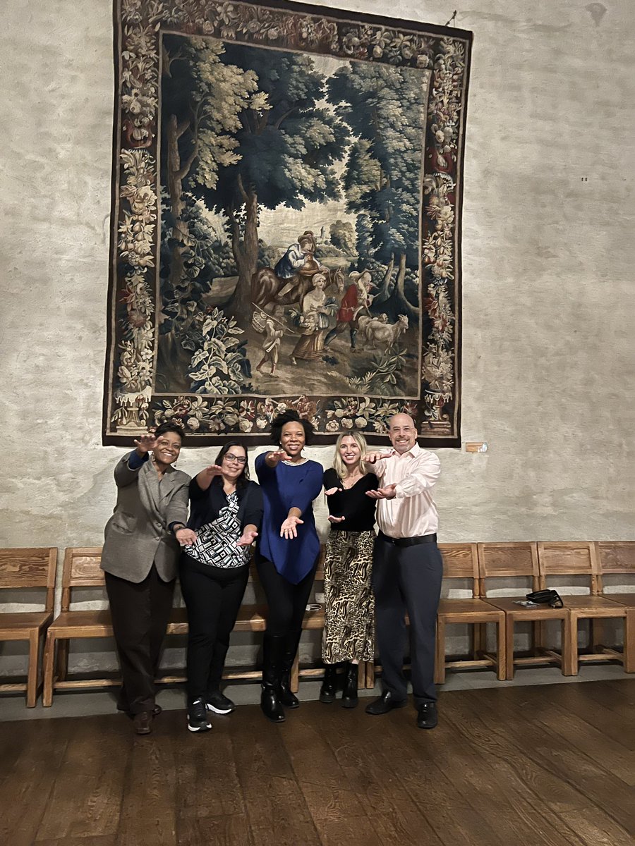 jeremywaisome's tweet photo. The final banquet (in a castle) was a highlight of the conference for sure! #GoGators #FIE2022 https://t.co/yYOiL0leV9
