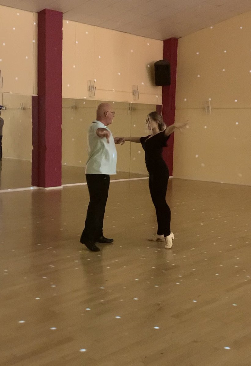 ms_danceartist's tweet photo. Day 4 of #EveryDayCreate
Wonderful ballroom and Latin class learning some new steps. I got to the end of today worrying that I hadnโt got anything creative to show for today when I was reminded that moving my body is a brilliant form of creative expression! https://t.co/iBH8SBjG8H