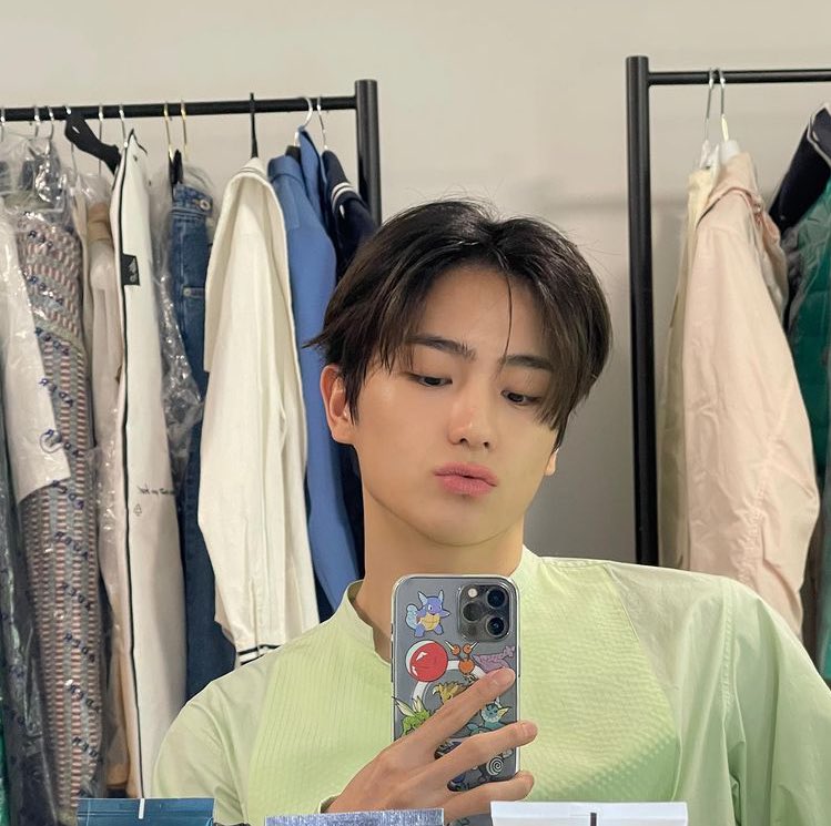 ⠀
⠀⠀⠀⠀⠀⠀⠀⠀𝔑ᦅ𝐭  α̸  𝕔𐐫𝙤ʟ-ᴋıᗪ
⠀⠀⠀⠀⠀⠀⠀⠀₍ ⋟ ‸ ⋞ ₎ Ⳋ ばか者 
⠀