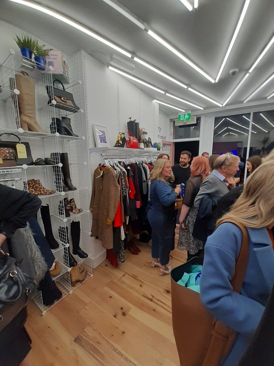 Andrew Vale tweet media