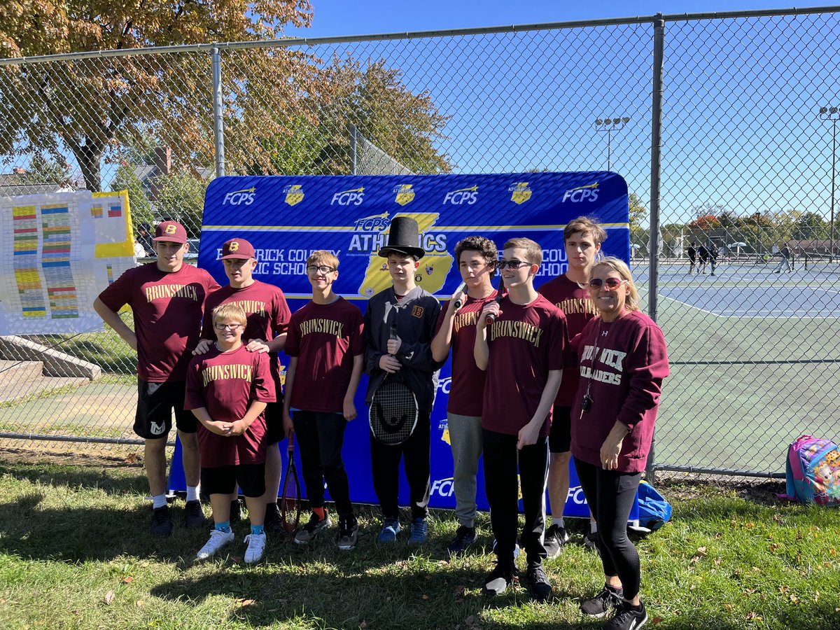gadballer32's tweet photo. Brunswick Unified Tennis Team takes Bronze ! 2022 County Unified Tennis Tournament . https://t.co/G8S6G7XZ3g