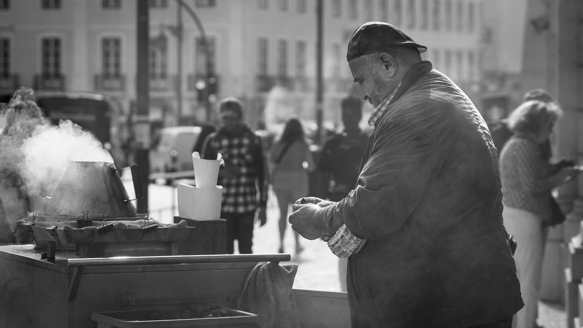 SteMonti92's tweet photo. Steam and time

#Portugal #Lisboa #Travel  #travelphotography  #streetphotography  #blackandwhite  #blackandwhitephotography #explore #PhotographyIsArt  #photooftheday  #photographylovers  #SonyAlpha  #sonyeurope #sonyphotography #sonya7iii https://t.co/GteZNU4ZAL